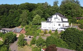 Hofgut Langenborn Wohnen auf Zeit möblierte Apartments Aschaffenburg Alzenau Frankfurt